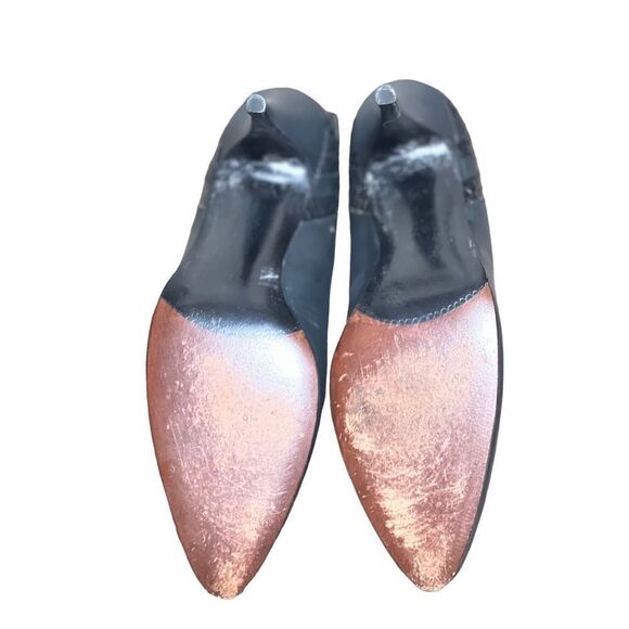 Vintage Stuart Weitzman for Mr. Seymour Matte Black Leather Pumps Size 7 - Picture 6 of 6